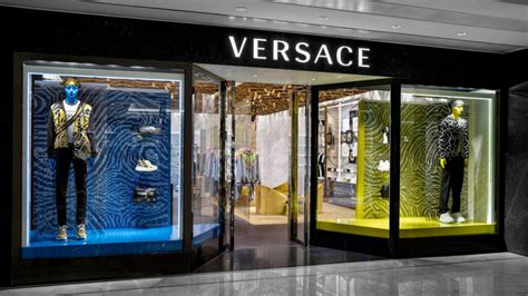 versace italia lavora con noi|versace shop.